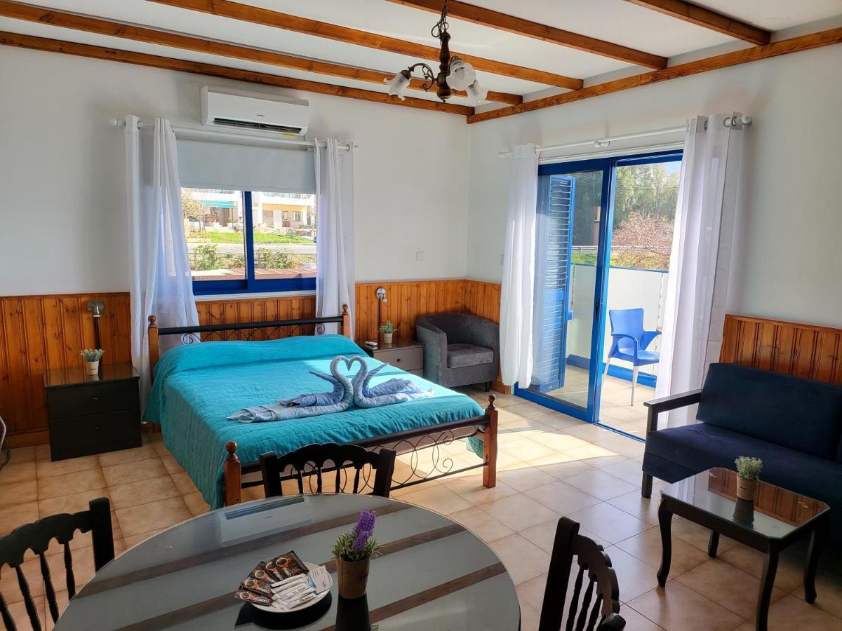 Kanalli Apartments Pomos Ngoại thất bức ảnh