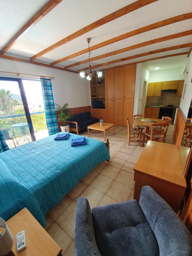 Kanalli Apartments Pomos Ngoại thất bức ảnh